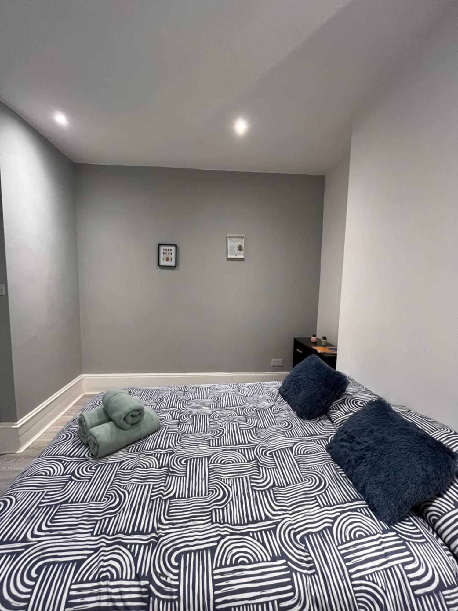 Super Central 2 Bed Flat Londra Exterior foto